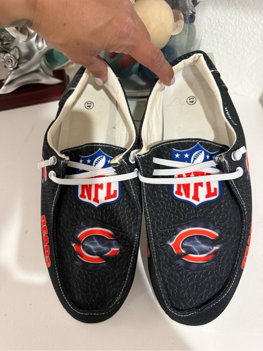 NFL Chicago Bears Black Logo Slip-On Shoes